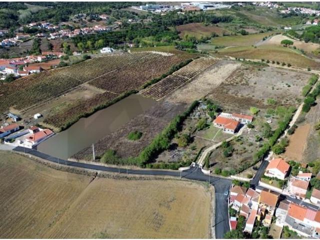 Terreno venda em Varatojo, Torres Vedras