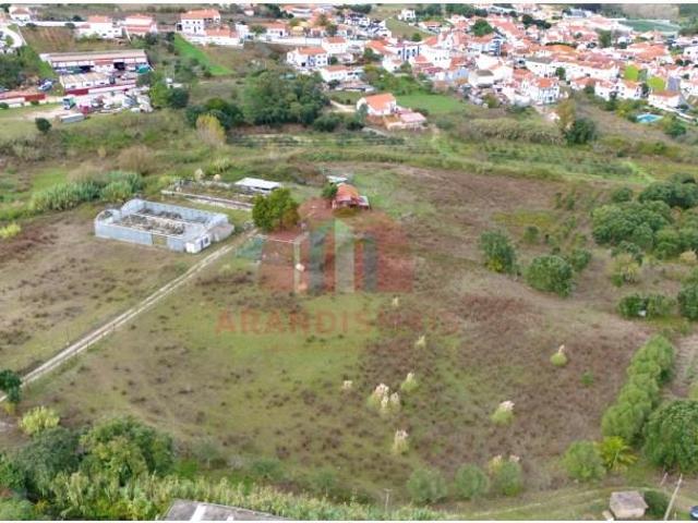 Terreno venda em Varatojo, Torres Vedras