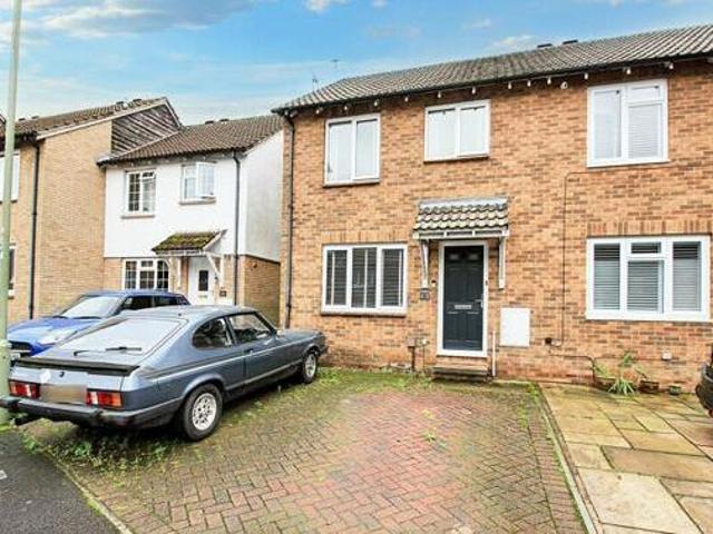 House for sale in Barton Stacey, Hampshire