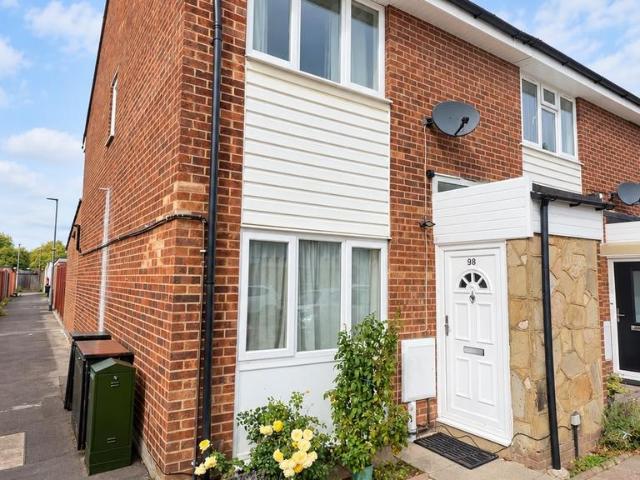 House for rent in Colnbrook, Slough
