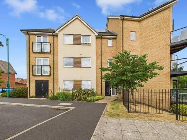 House for sale in Hampton Green, Cambridgeshire