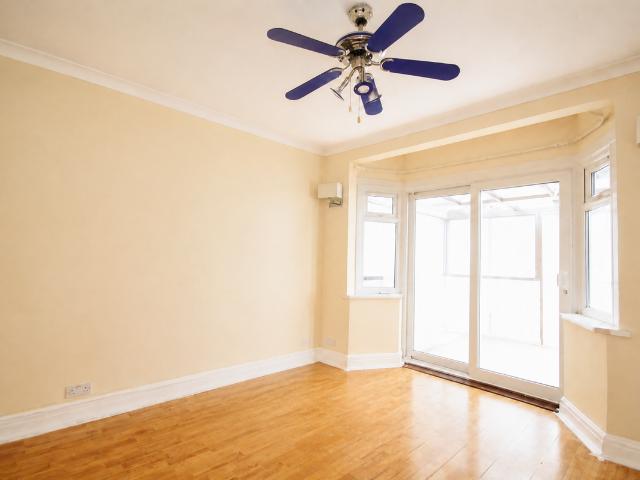House for rent in London Borough of Ealing, Perivale