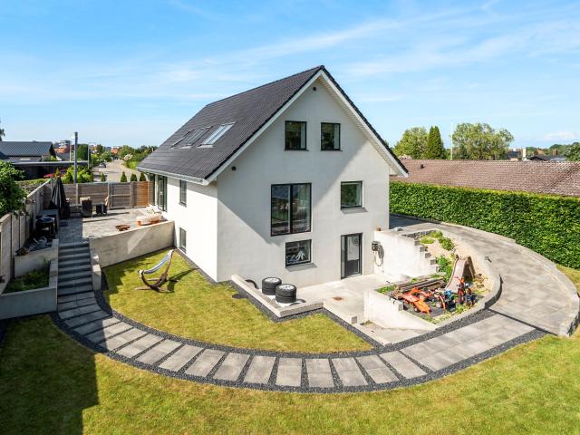 Villa til salg i Brøndby