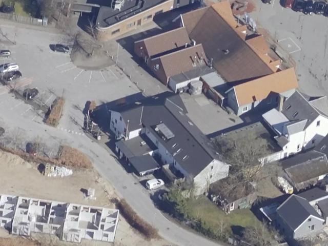 Erhvervsejendom til leje i Auning, Århus