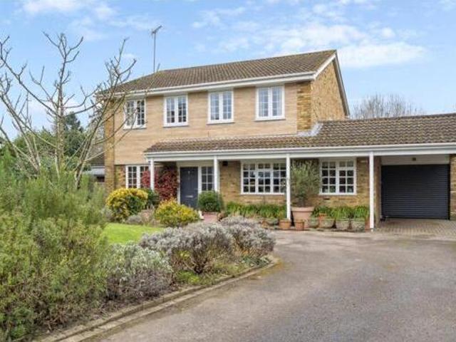 House for sale in Shootersway, Dacorum