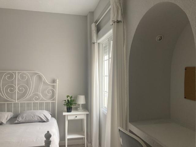 Habitación en alquiler en Mercat, l'Alacantí