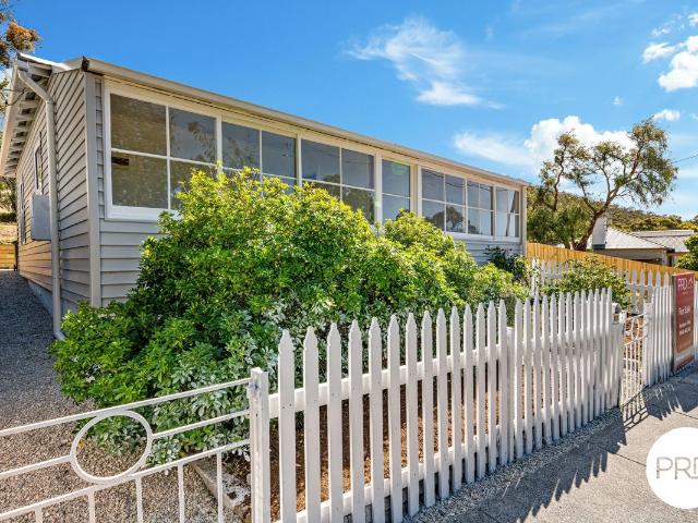 House for sale in New Norfolk, Tasmania