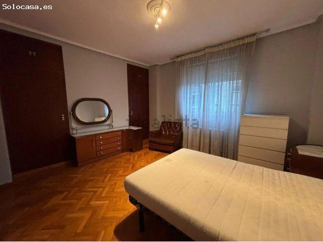 Piso en venta en As Lagoas, Ourense