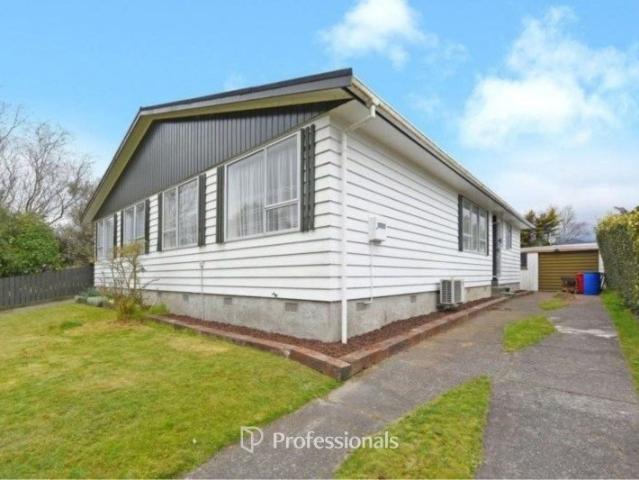 House for rent in Pauatahanui, Wellington