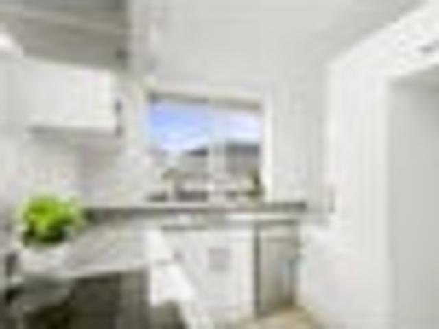 Townhouse for rent in Pauatahanui, Wellington