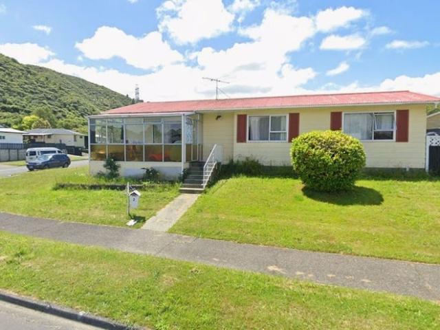 House for rent in Pauatahanui, Wellington