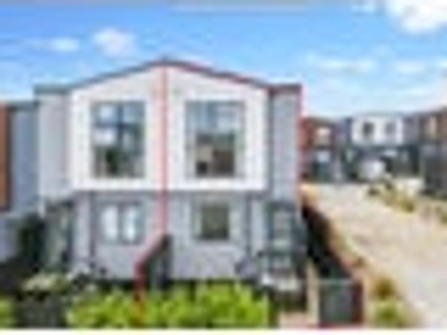 Townhouse for rent in Awhitu, Oroua County