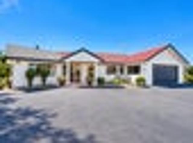 House for rent in Howick, Oroua County