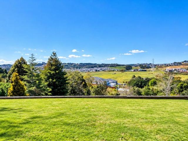 House for rent in Totara Park, Howick