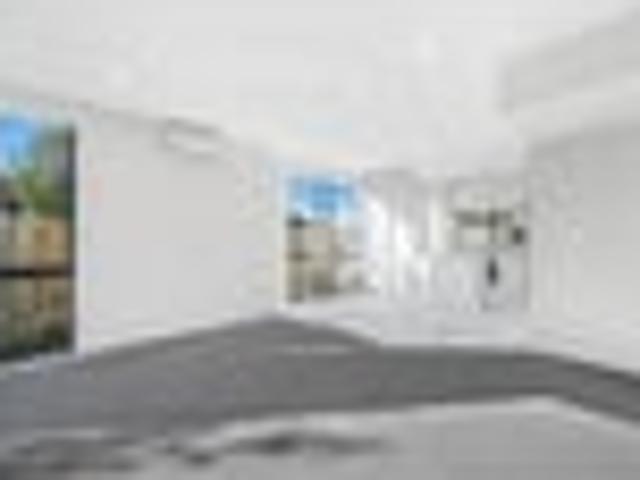 Townhouse for rent in Tōtara Vale, Kaipātiki