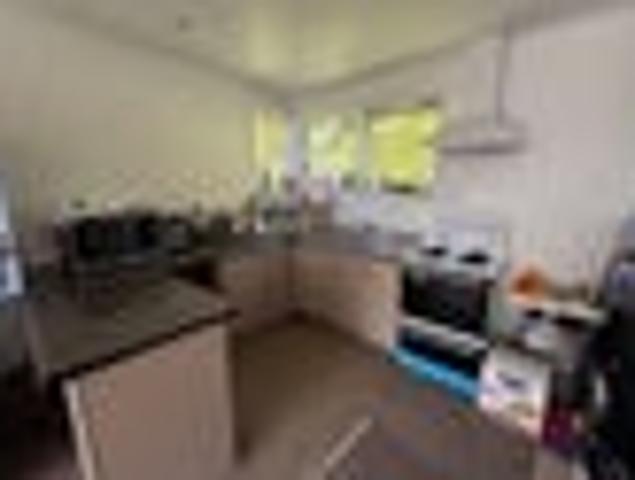 House for rent in Wairau Valley