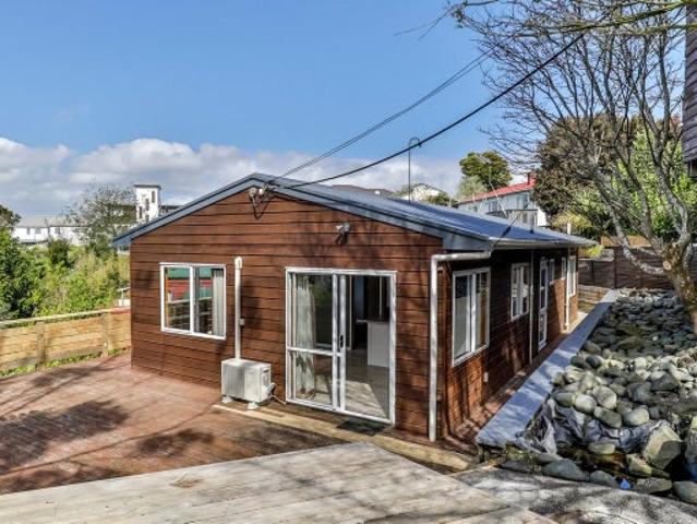 House for rent in Wairau Valley