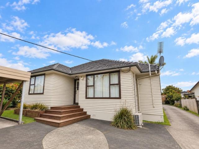 House for rent in Tōtara Vale, Kaipātiki