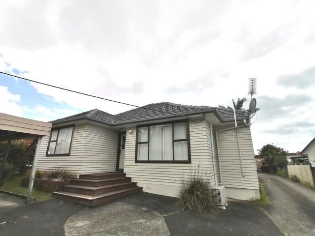 House for rent in Tōtara Vale, Kaipātiki