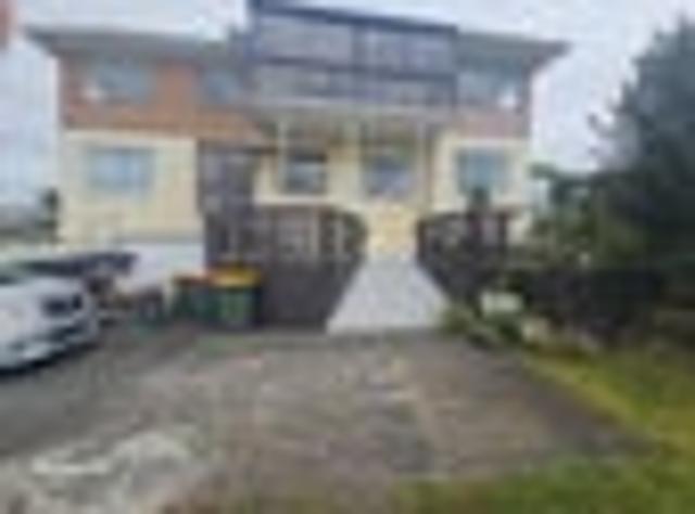 House for rent in Tōtara Vale, Kaipātiki
