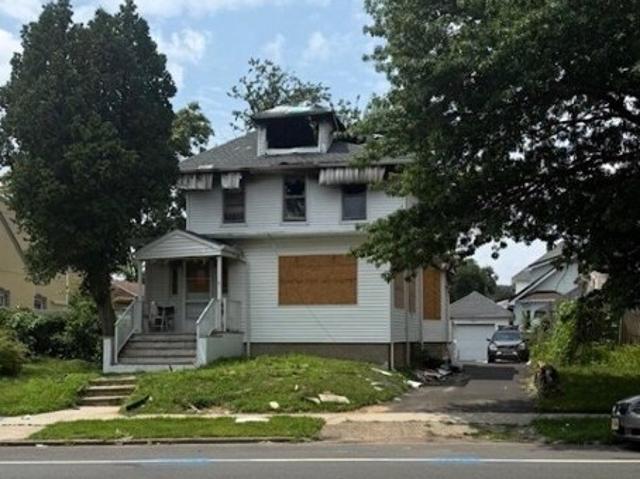 House for sale in Passaic, New Jersey