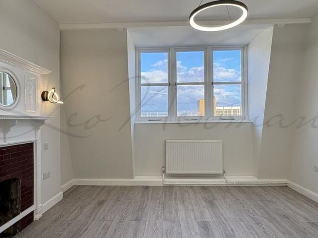 Apartment for rent in Saint Giles, Bloomsbury