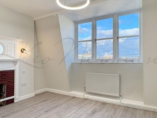 Apartment for rent in Saint Giles, Bloomsbury