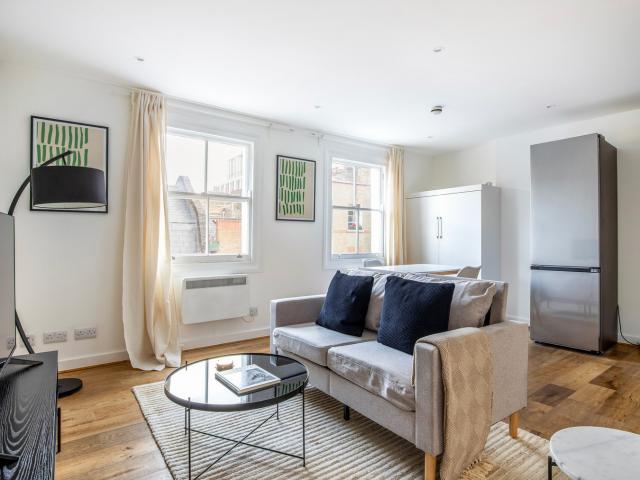 Apartment for rent in London, Isle Of Man