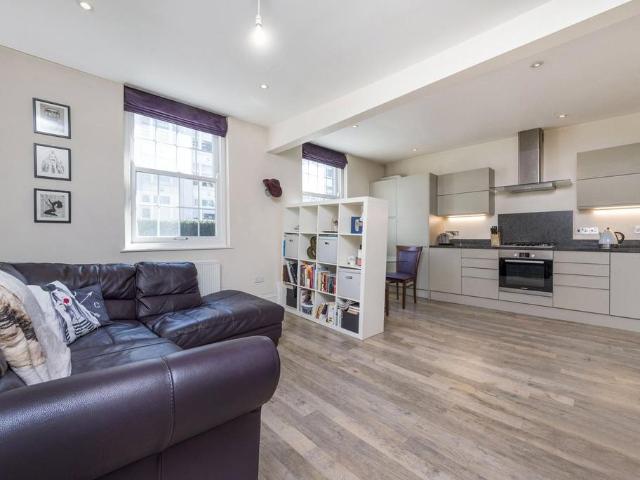 Apartment for rent in Fitzrovia, Greater London