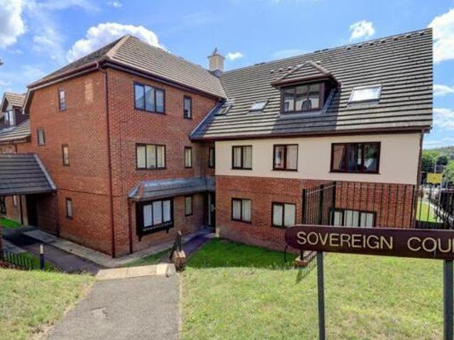 House for sale in Totteridge, Cressex