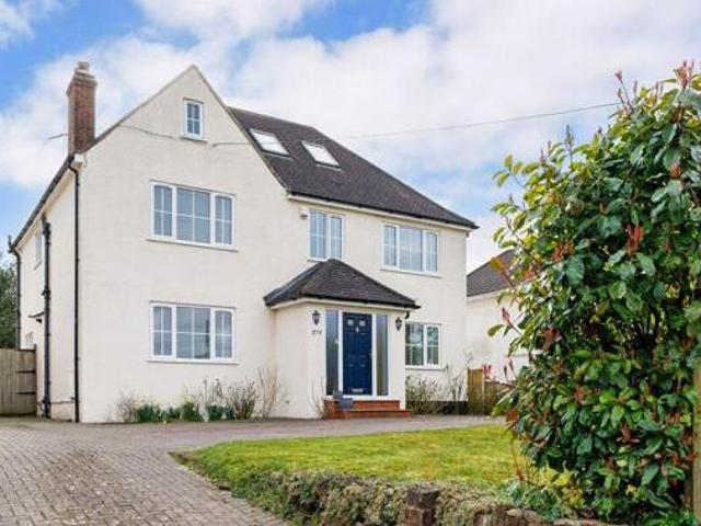 House for sale in Totteridge, Cressex