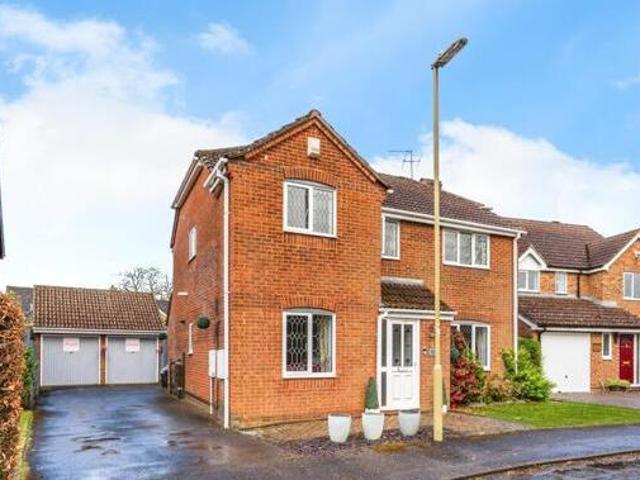House for sale in Barton Stacey, Hampshire