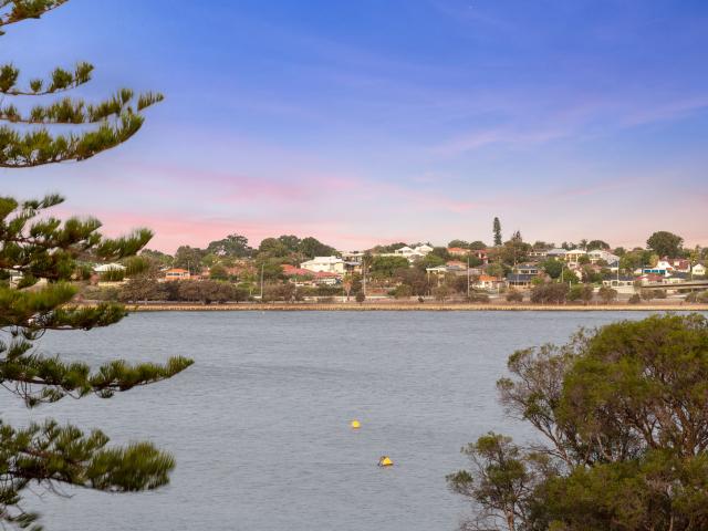 Apartment for sale in Mount Pleasant, Western Australia