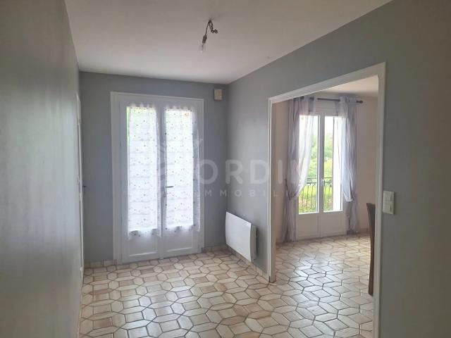 Maison location à Auxerre, Toucy