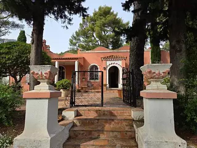 Maison vente à Arrondissement de Toulon, Toulon