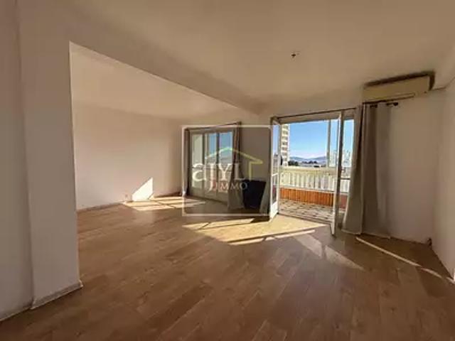 Appartement location à Arrondissement de Toulon, Toulon