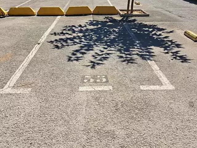 Garage vente à Arrondissement de Toulon, Toulon