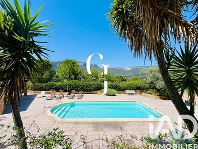 Maison vente à Arrondissement de Toulon, Toulon