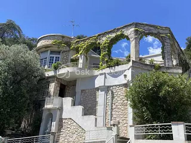 Maison vente à Arrondissement de Toulon, Toulon