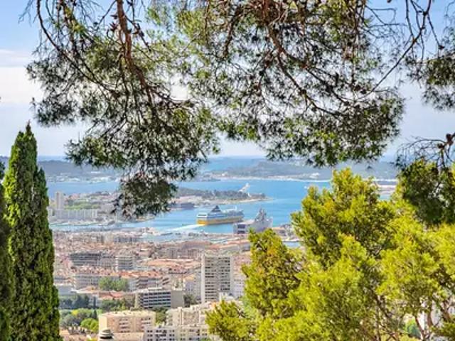 Maison vente à Arrondissement de Toulon, Toulon