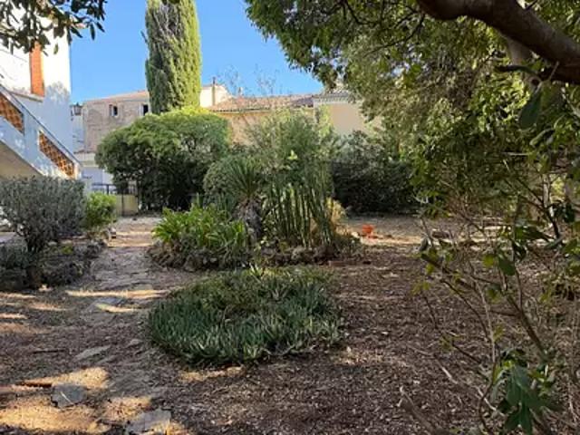 Terrain vente à Arrondissement de Toulon, Toulon