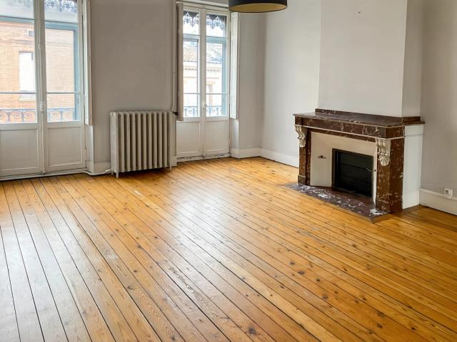 Bureau vente à Toulouse