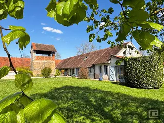 Maison vente à Mâcon, Tournus