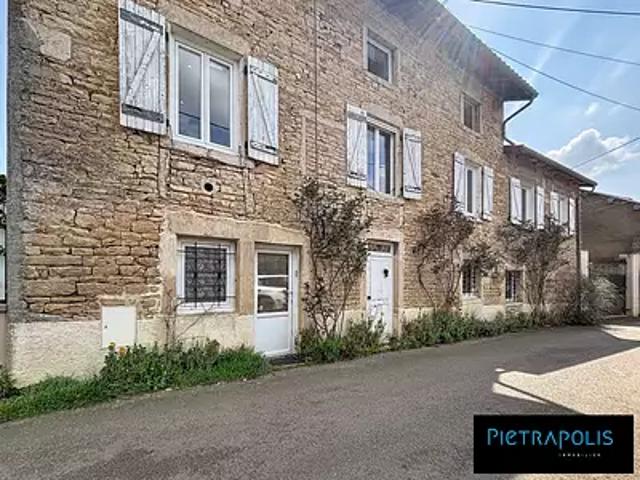 Maison vente à Mâcon, Lugny