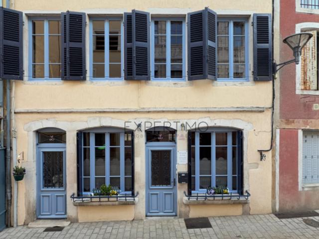 Maison vente à Mâcon, Tournus