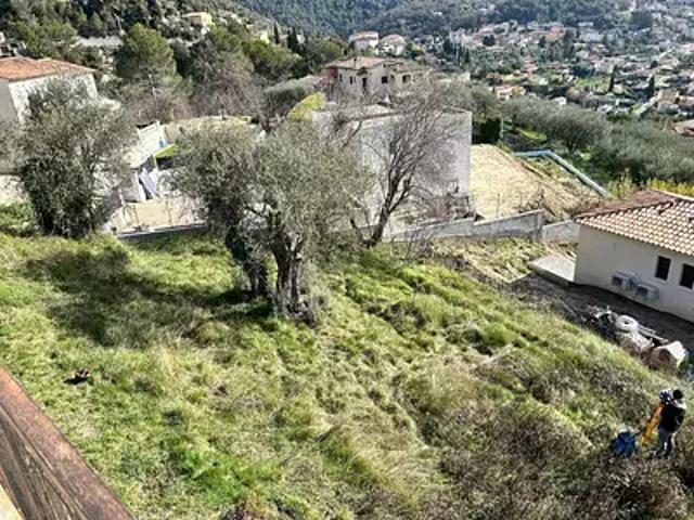 Terrain vente à Nice, Tourrette-levens