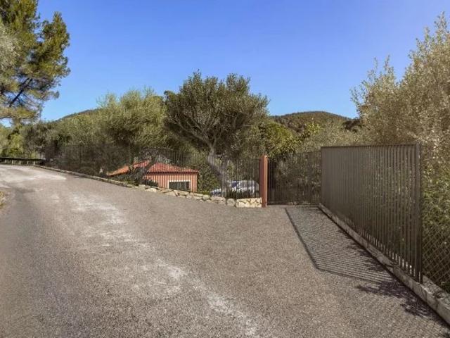 Terrain vente à Nice, Tourrette-levens
