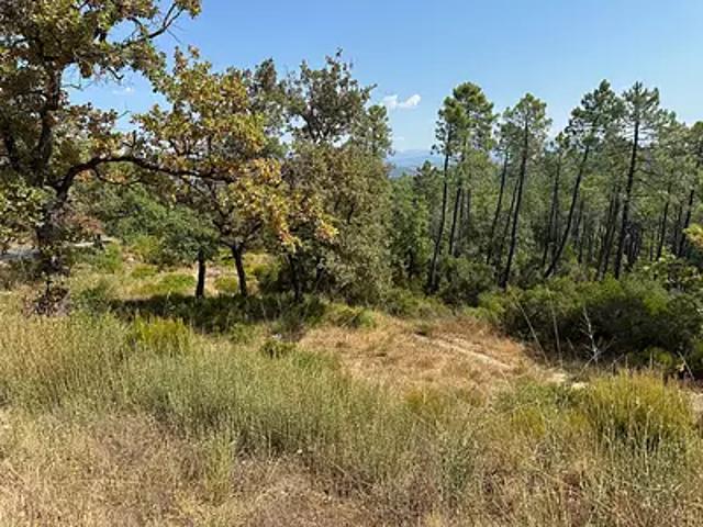 Terrain vente à Arrondissement de Draguignan, Tourrettes