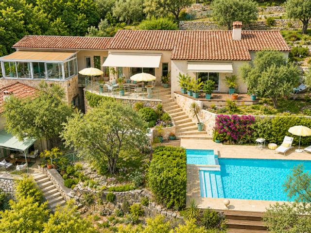 Maison vente à Grasse, Tourrettes-sur-loup