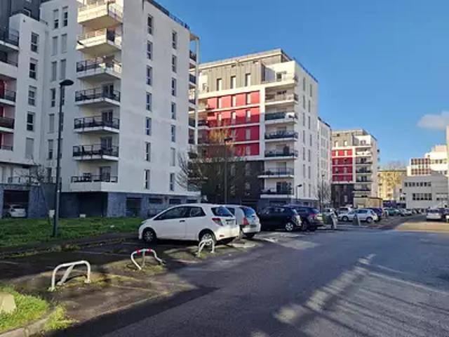 Garage vente à Tours